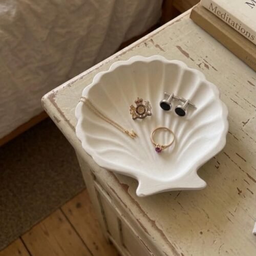 Handmade Concrete Shell Trinket Tray – Decorative Jewelry & Organizer Tray (White)