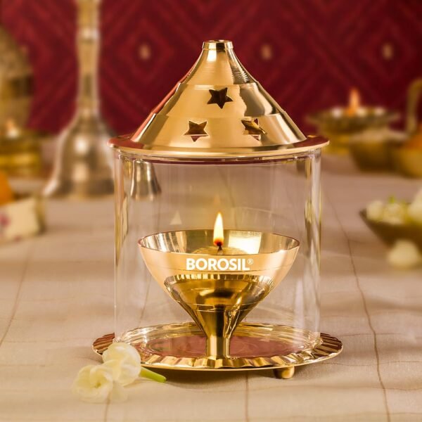 Borosil Brass Akhand Diya with Glass Cover Borosil Brass Akhand Diya with Borosilicate Glass Cover (Medium)